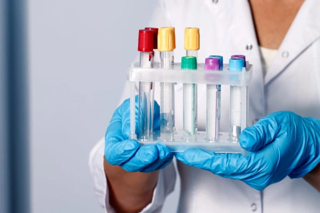 В КНП « Чорнухинська лікарня» проводяться лабораторні обстеження